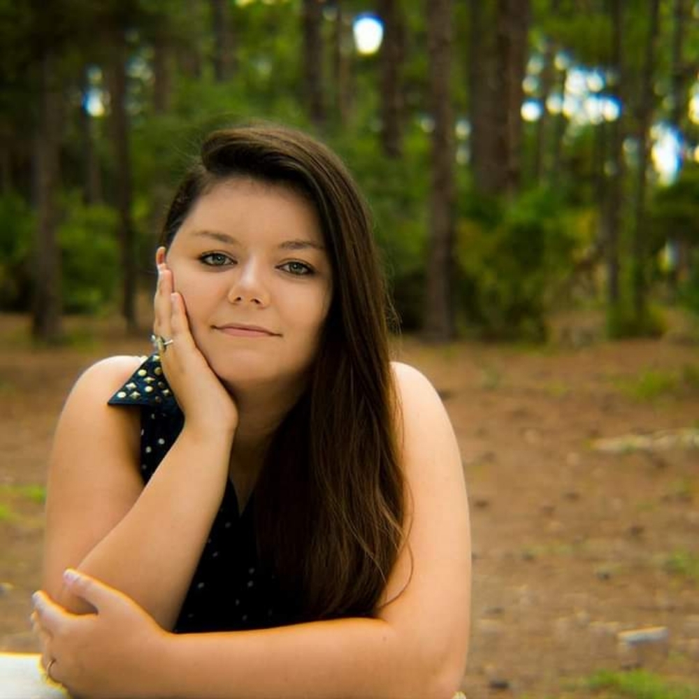 Meet your Posher, Melanie